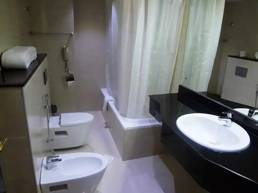 سرویس بهداشتی و حمام هتل سیتی استار دبی